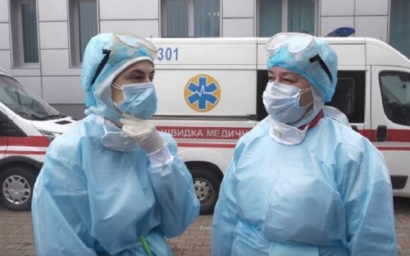 Українські медики масово виїжджають до Польщі