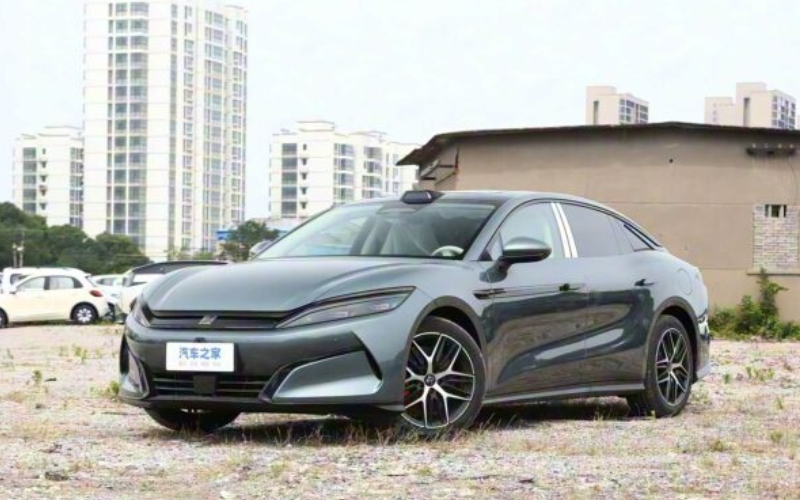 Китайська BYD знову очолила український ринок нових авто