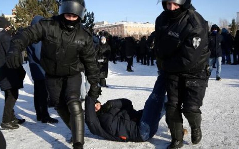 На акціях на підтримку Навального затримали понад 10 тисяч осіб
