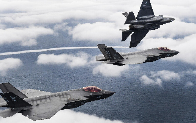 Forbes: США визнали провал винищувачів F-35