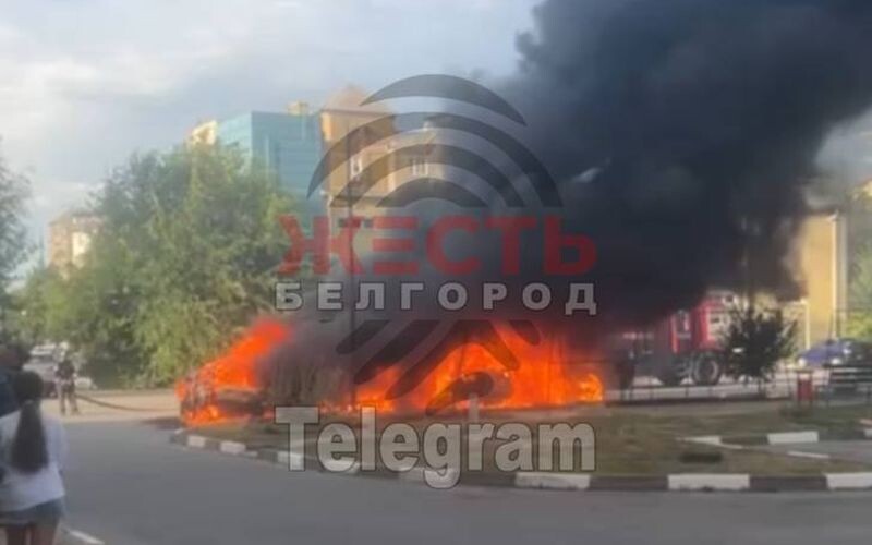 У Бєлгороді після ракетного обстрілу великий стовп диму