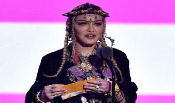 Зрители высмеяли Мадонну