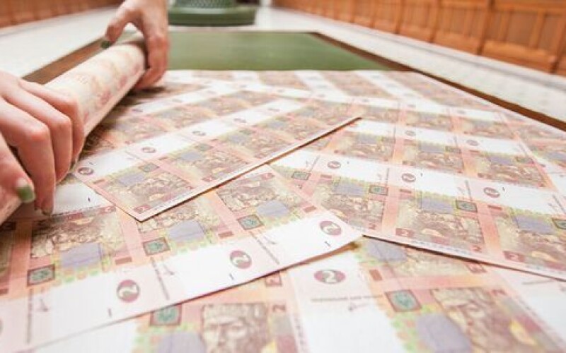 З початку року в Україні зросла грошова маса та знизилися ставки за депозитами