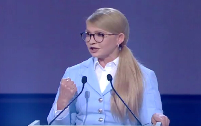 Влада має створити комфортні умови праці в Україні, &#8211; Тимошенко
