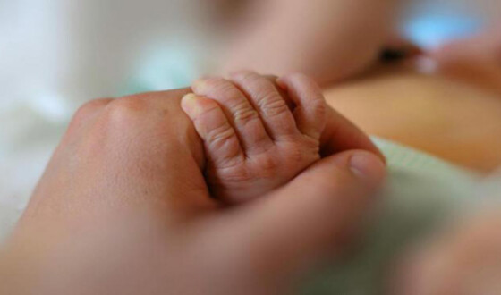 В Украине хотят ввести депозиты для новорожденных