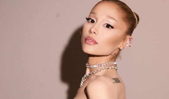 Блогера ув’язнили за те, що він схопив Аріану Гранде на прем&#8217;єрі у Сінгапурі