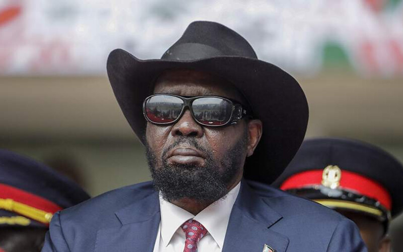Президент Південного Судану обмочився під час звуків гімну країни