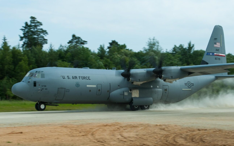 На грузино-азербайджанському кордоні розбився турецький військовий літак C-130 Hercules