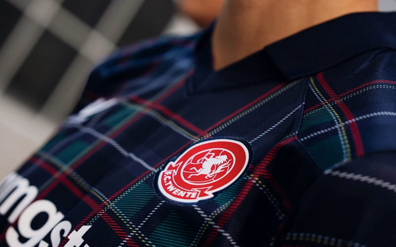 Як дружба футбольних фанатів надихнула клуб FC Twente на нову форму