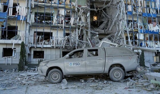 У Харкові окупанти знищили офіс благодійної організації, яка займається розмінуванням