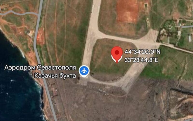 На аеродромі «Херсонес» у Севастополі фіксують масштабну пожежу