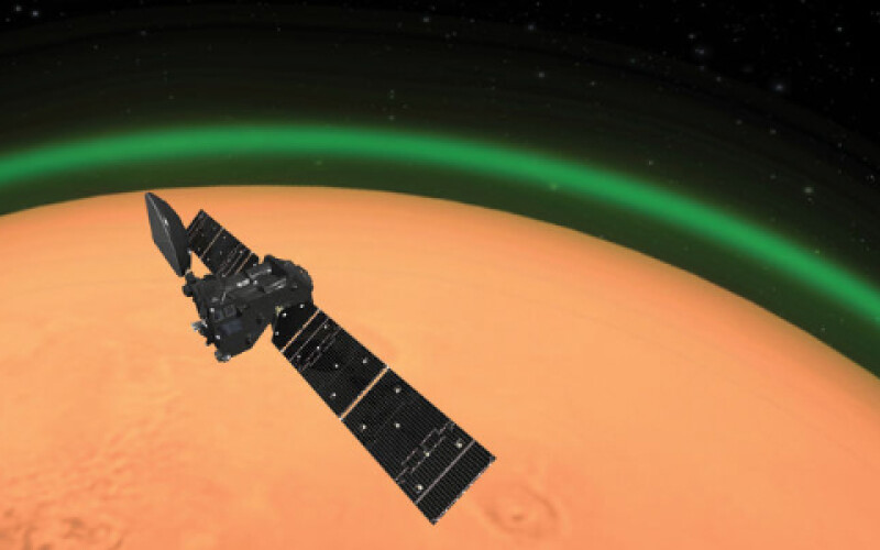 В атмосфере Марса замечено зеленое свечение