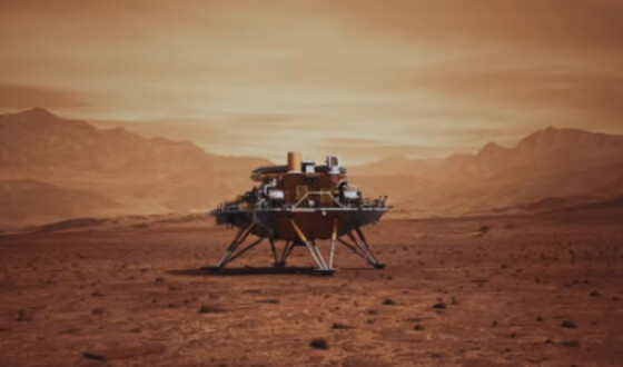 Китайський марсохід &#8220;Чжуронг&#8221; здійснив посадку на Марсі