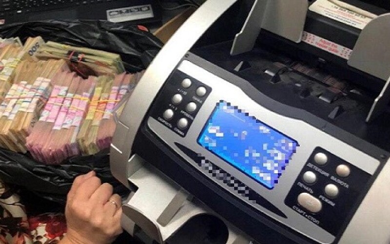 У Києві мережу обміну валют викрили у шахрайстві