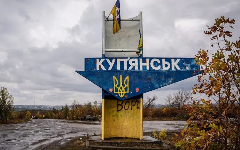 У Куп’янську російський дрон атакував авто комунальників — є поранений
