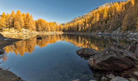 В горах Италии исчезло знаменитое Голубое озеро