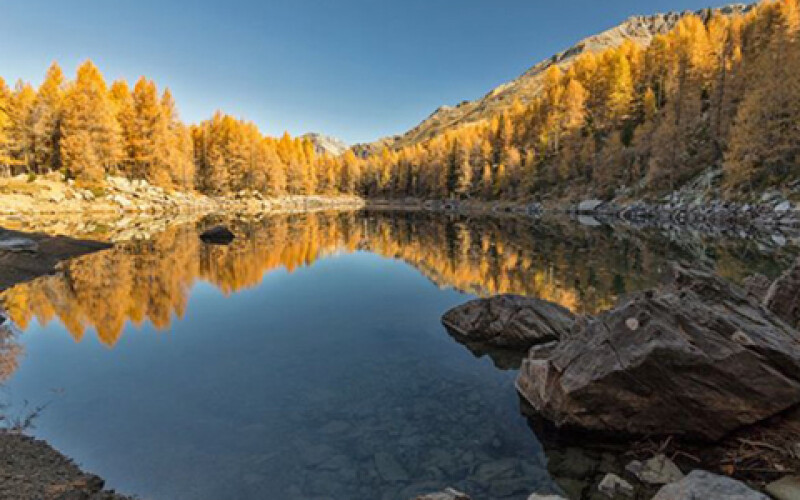 В горах Италии исчезло знаменитое Голубое озеро