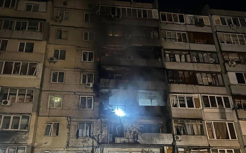 Окупанти завдали масованого удару по Києву: постраждали 15 мирних людей