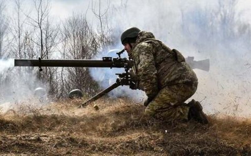 Контактна група з Донбасу домовилася повернутись до дотримання режиму припинення вогню