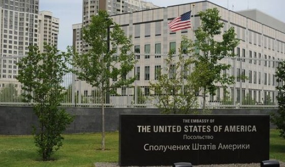 США готові розпочати евакуацію свого посольства у Києві
