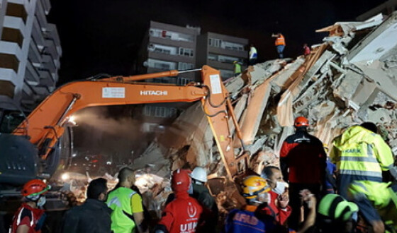 Кількість загиблих в результаті землетрусу в Туреччині досягла 100 осіб