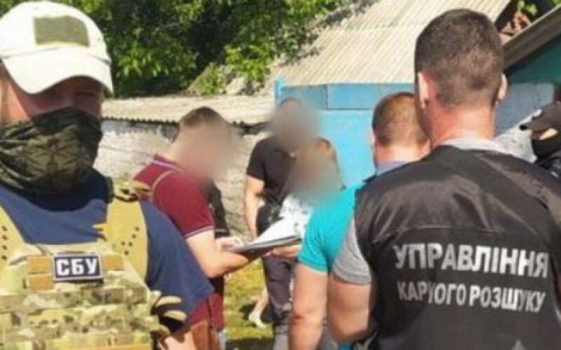 На Луганщині затримали торговців боєприпасами