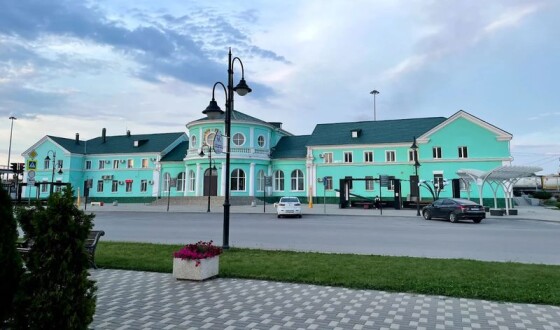 У Волгоградській області рф горить залізнична станція після атаки дронів