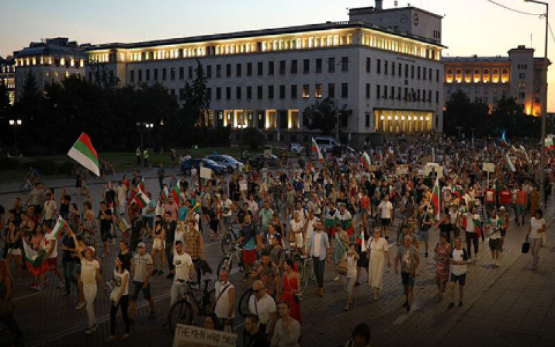 Стало відомо, чому ЄС обрав політику невтручання в протести в Болгарії