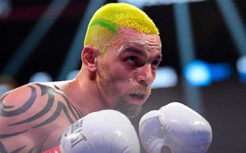 Український боксер, що вкусив суперника, прокоментував свій вчинок