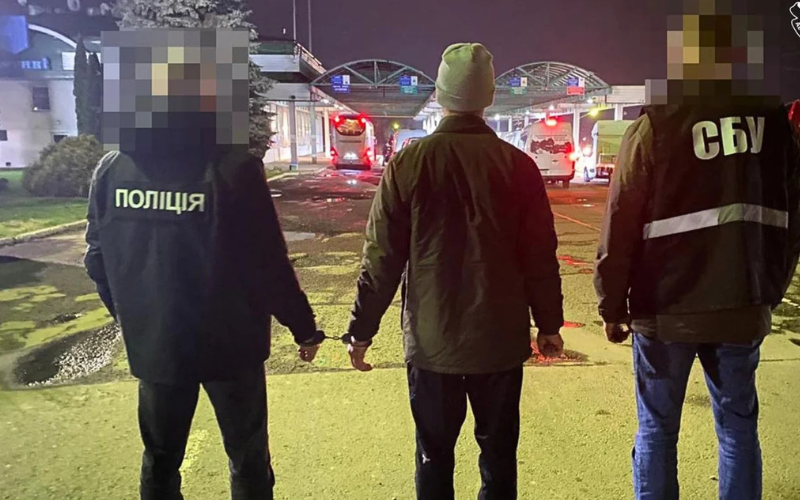 Українець воював за росію, утік із фронту та намагався потрапити до ЄС як біженець