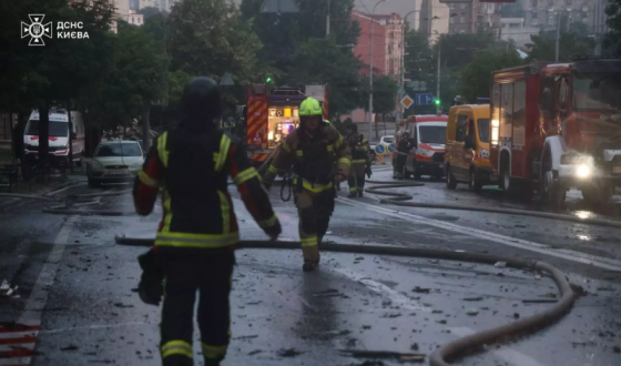 У Шевченківському районі Києва відкрили два штаби допомоги постраждалим від атаки РФ