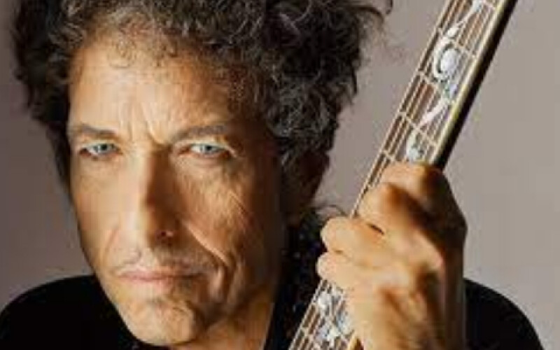 Співака Боба Ділана звинуватили в зґвалтуванні дитини