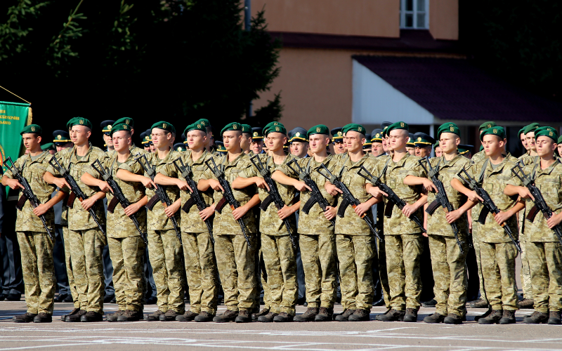 Курсант застрелив двох інструкторів на навчанні на Чернігівщині
