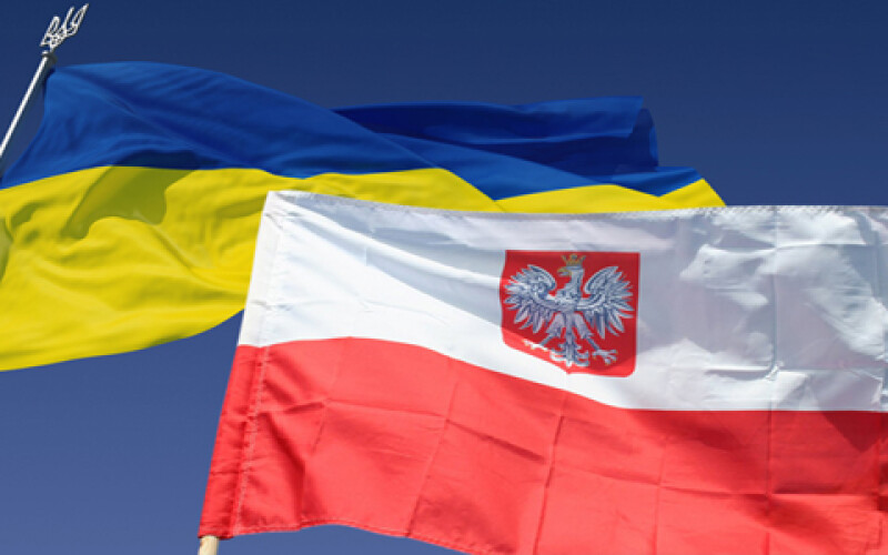 В Польше создают службы и услуги специально для украинцев