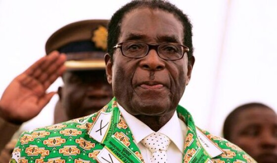 На фоне массовых протестов президент Зимбабве сбежал со страны