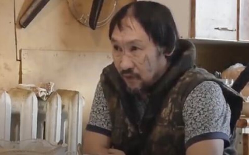 У Росії шамана, який йшов виганяти Путіна, закупорили до психіатричної лікарні