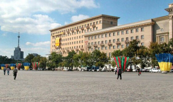 В Харькове предлагают убрать асфальт с площади Свободы