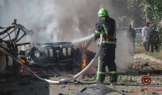 Причиною вибуху автівки у Дніпрі став саморобний пристрій