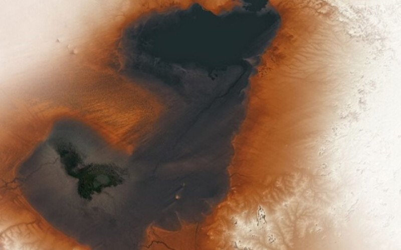 NASA опубликовало снимок «озера-призрака» из Африки