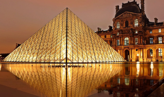 У Франції затримали кількох людей, причетних до пограбування Лувру