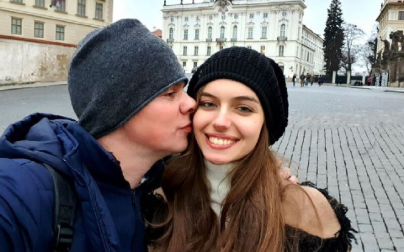 Дмитро Комаров влаштував для дружини романтичний сюрприз &#8211; подорож до Праги