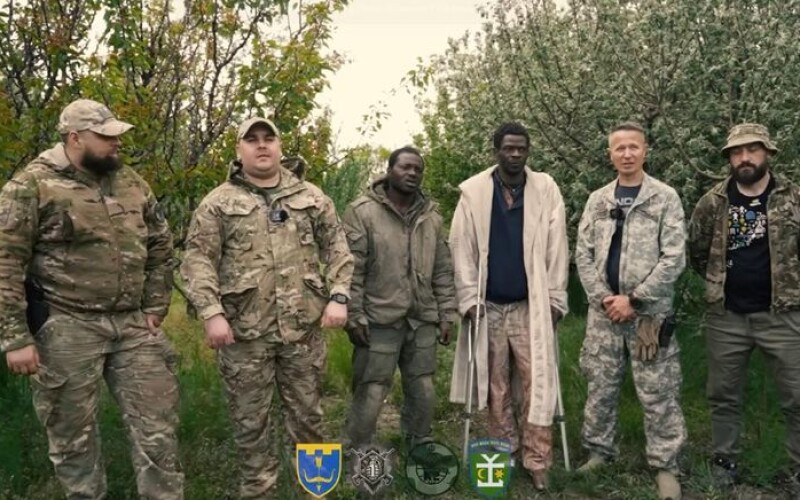 ЗСУ взяли в полон двох громадян Камеруну, які воювали на боці РФ