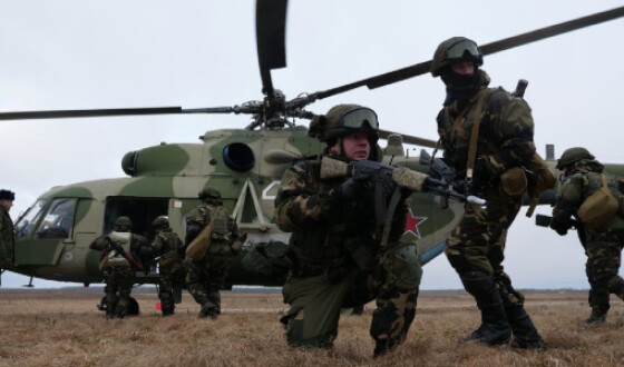 З&#8217;явилися повідомлення про введення військових підрозділів до Мінська: помічені солдати і техніка