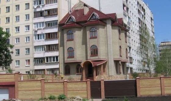 В Украине официально легализировали незаконные строительства