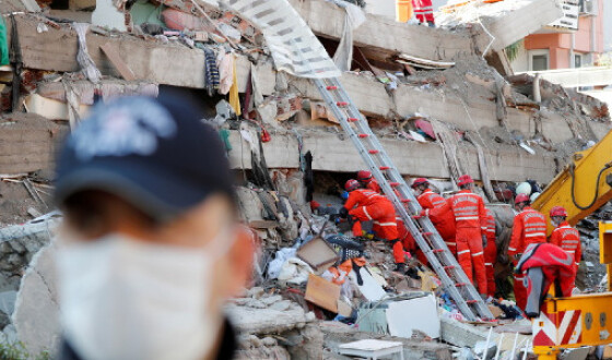 Кількість жертв великого землетрусу на південному заході Китаю зросла до 82 осіб