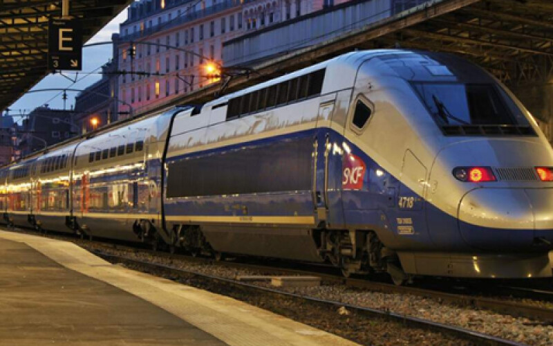Из-за забастовки во Франции 5 декабря будут отменены около 90% поездов