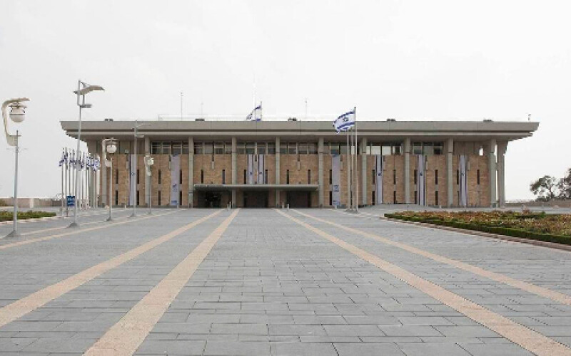Парламент Ізраїлю був автоматично розпущений