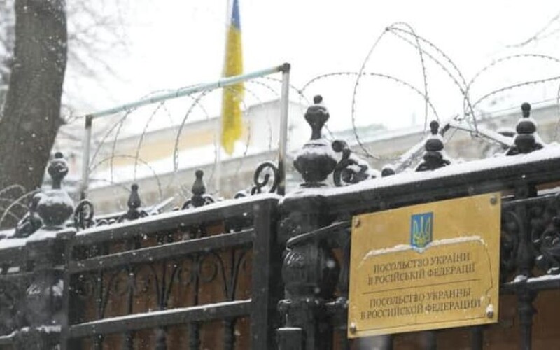 У рф розірвали договір оренди землі з українським посольством