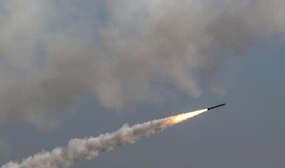 Російські окупанти знову обстрілюють ракетами інфраструктуру Харкова