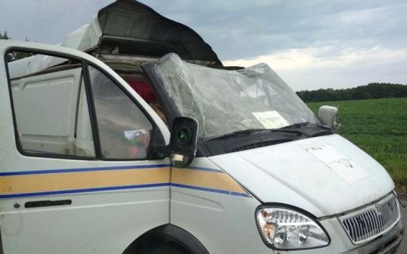 На Полтавщині зловмисники підірвали машину інкасаторів